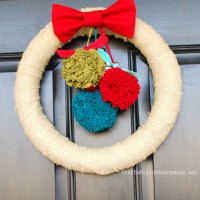 pom pom wreath