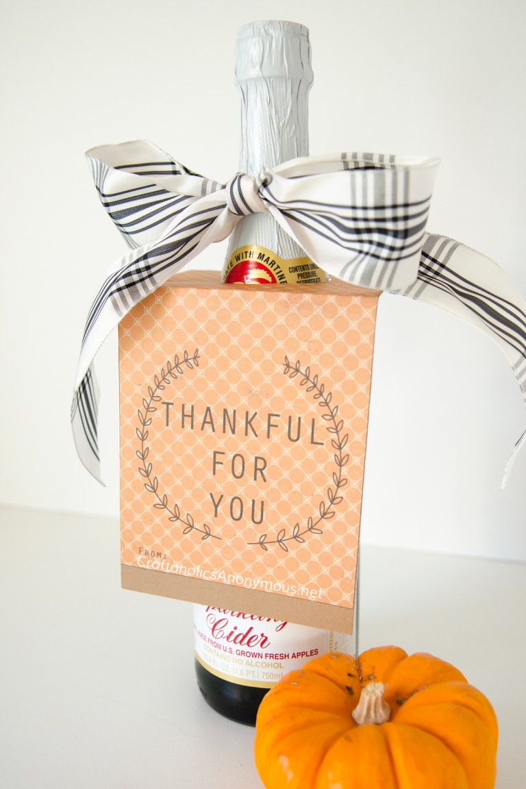 craftaholics-anonymous-thanksgiving-hostess-gift-with-free-printable